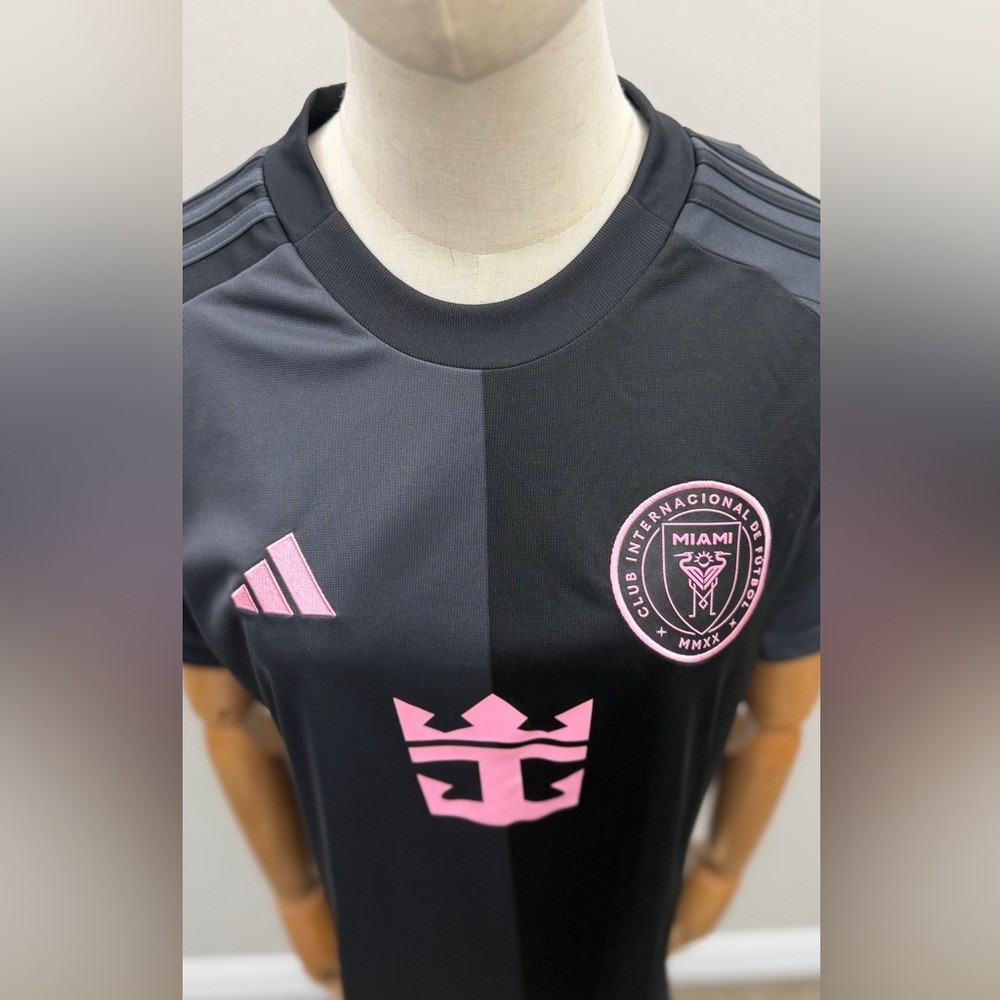 Adidas Inter Miami CF Lionel Messi #10 Women’s Soccer Jersey | New With Tags - Picture 3 of 12